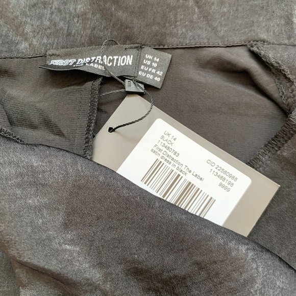 First Distraction The Label satin dress in black - Picture 5 of 6